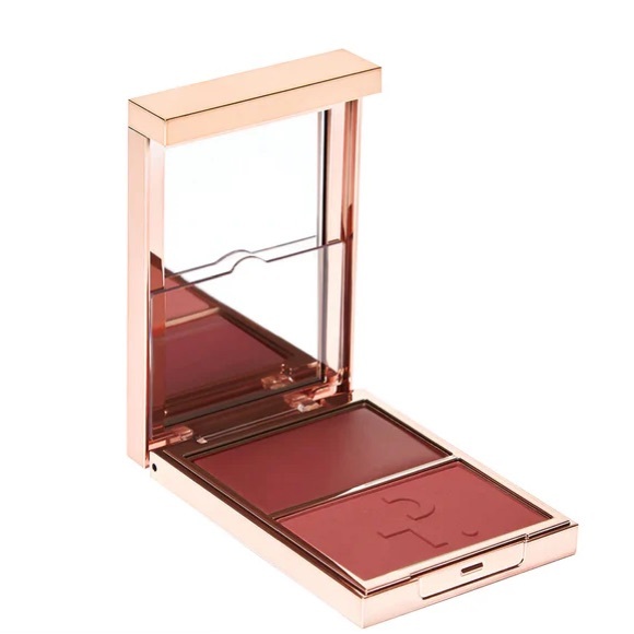 “Oh She’s Different” MAJOR HEADLINES DOUBLE-TAKE CRÈME & POWDER BLUSH DUO - Picture 3 of 4